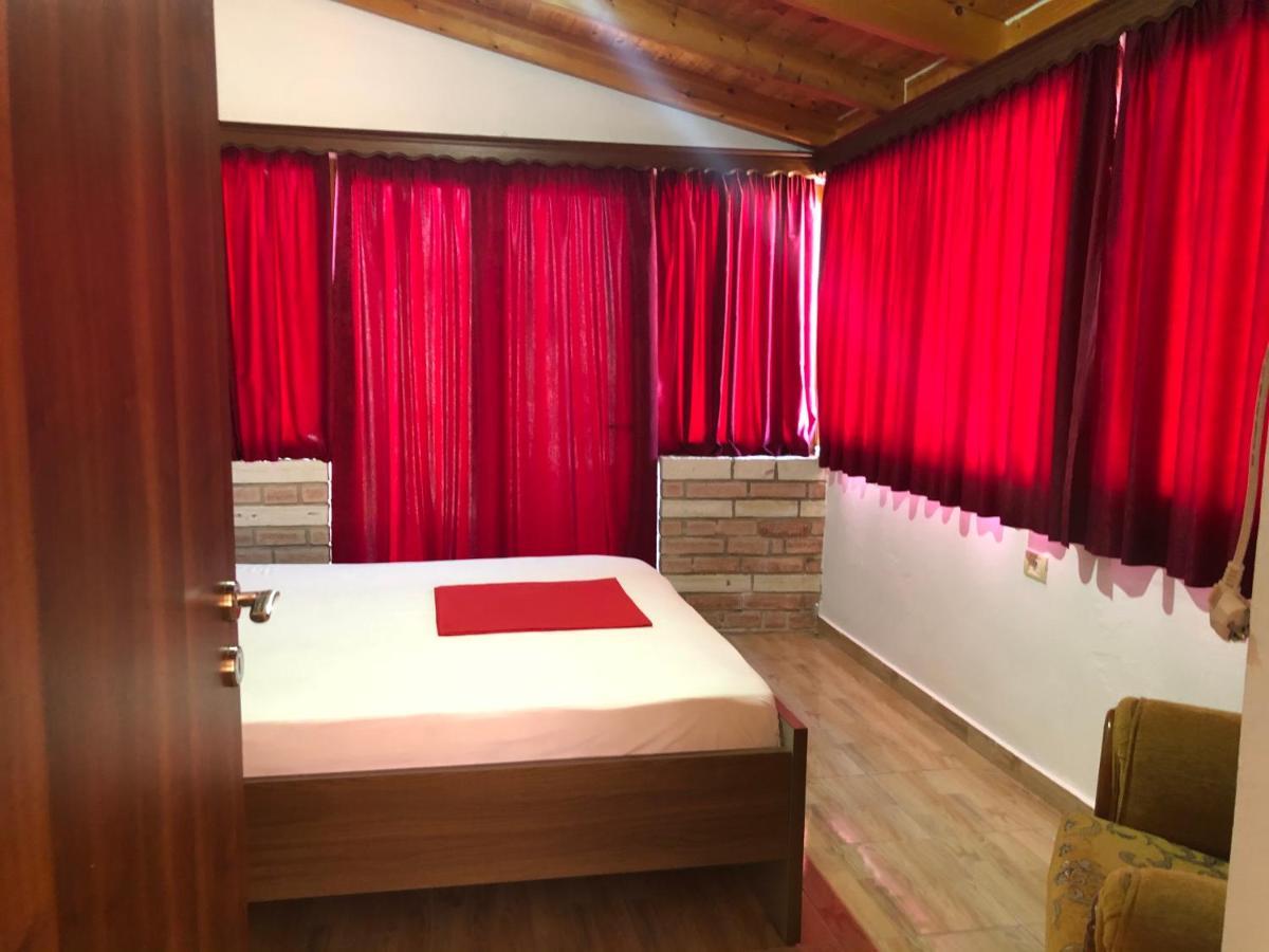 Vila Laura Pasha Villa Ksamil Kültér fotó