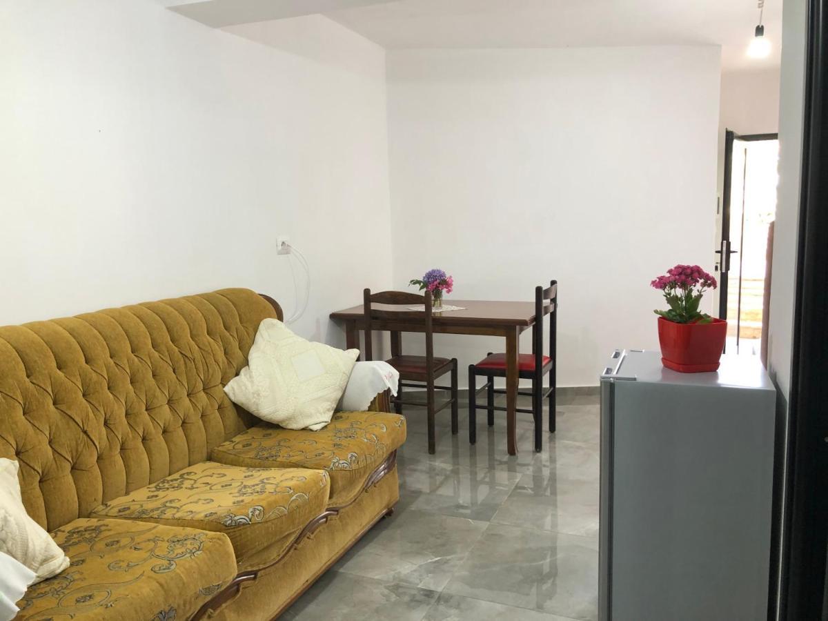 Vila Laura Pasha Villa Ksamil Kültér fotó