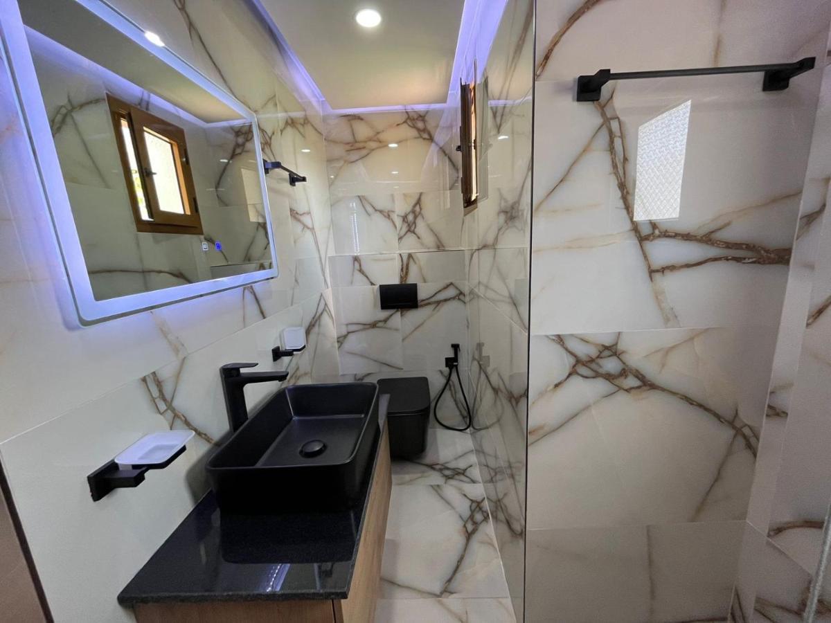 Vila Laura Pasha Villa Ksamil Kültér fotó