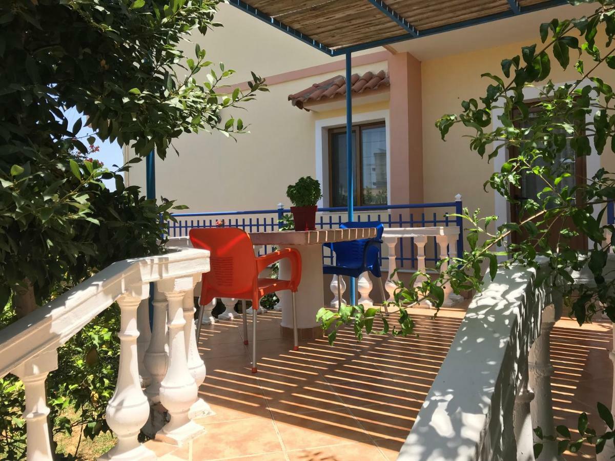 Vila Laura Pasha Villa Ksamil Kültér fotó